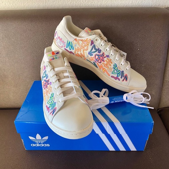 2022 Adidas X Kris Andrew Small Pride Collection Stan Smith. - Picture 1 of 14